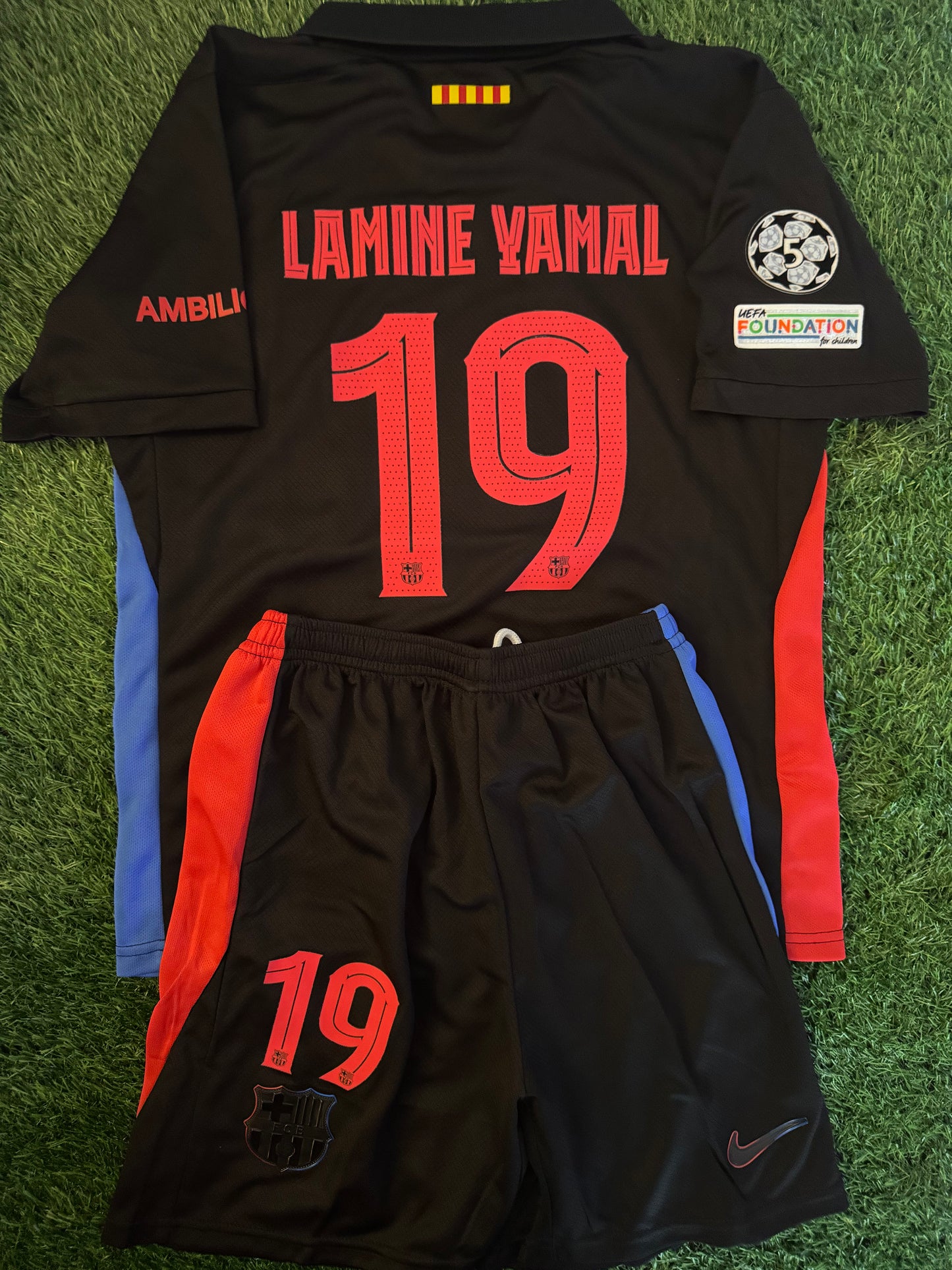 Lamine yamal Barcelona Jersey kid set