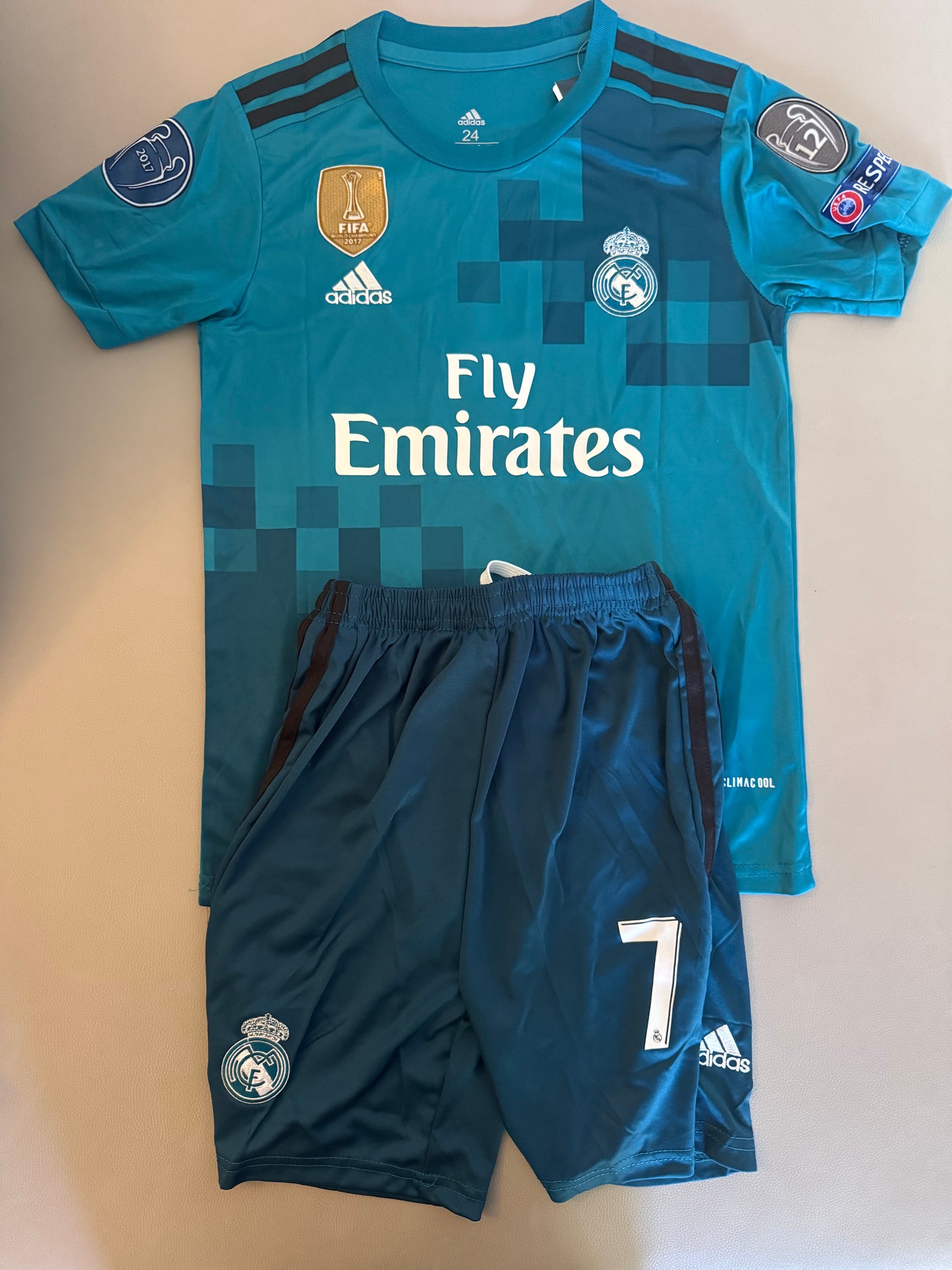 Ronaldo Real Madrid retro jersey