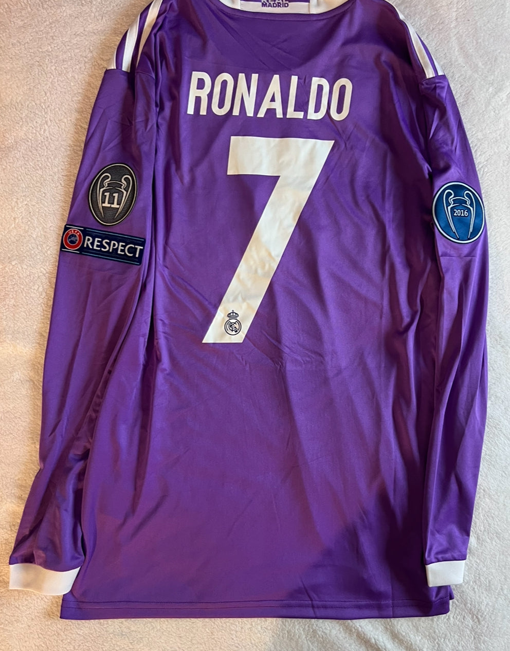 Ronaldo Real Madrid retro jersey