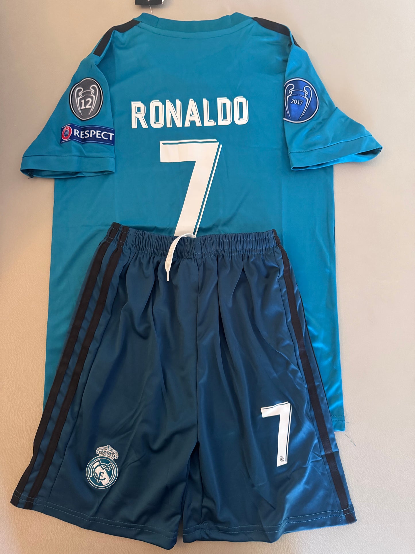 Ronaldo Real Madrid retro jersey