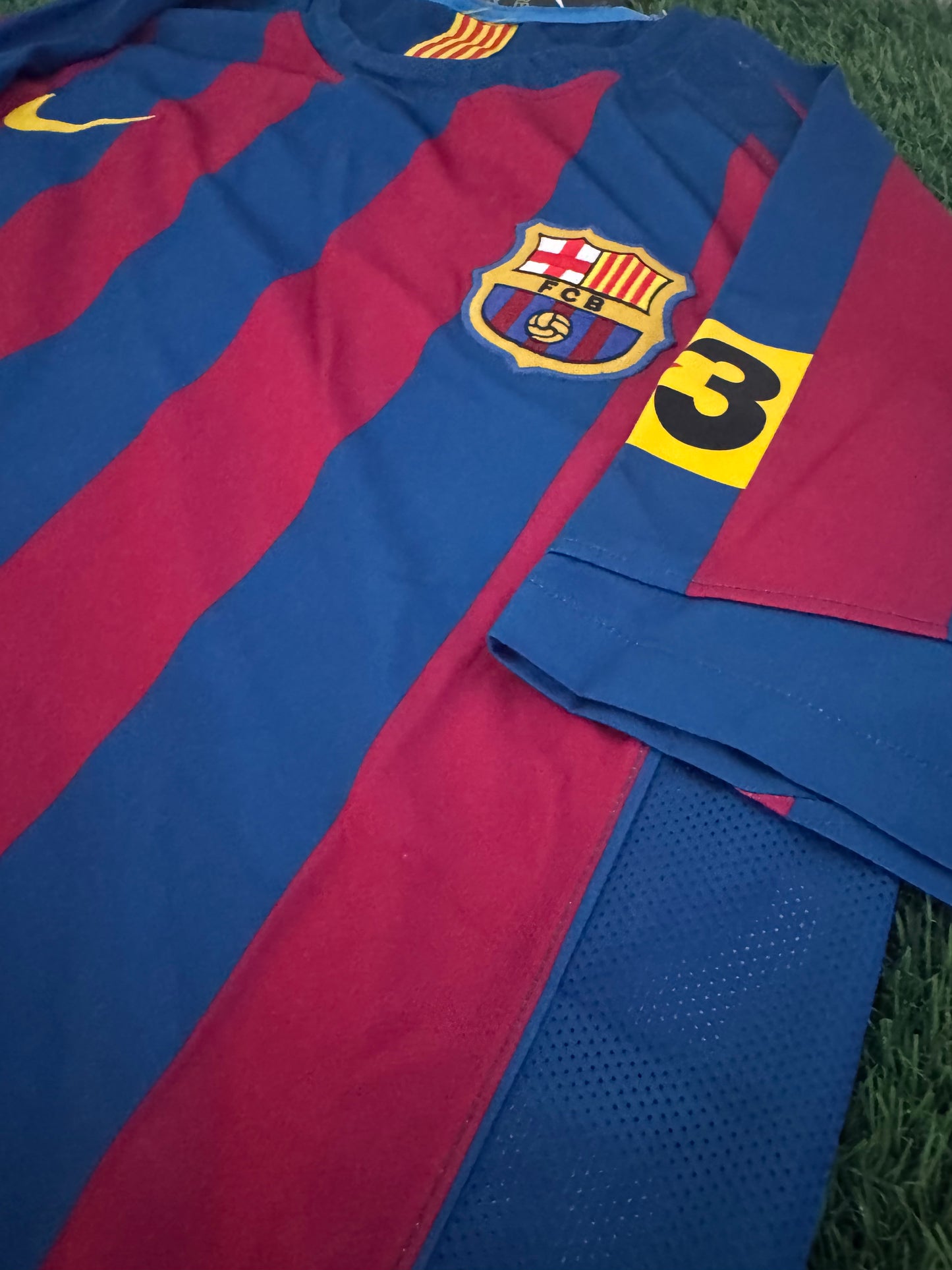 Rafa Marquez Barcelona retro jersey