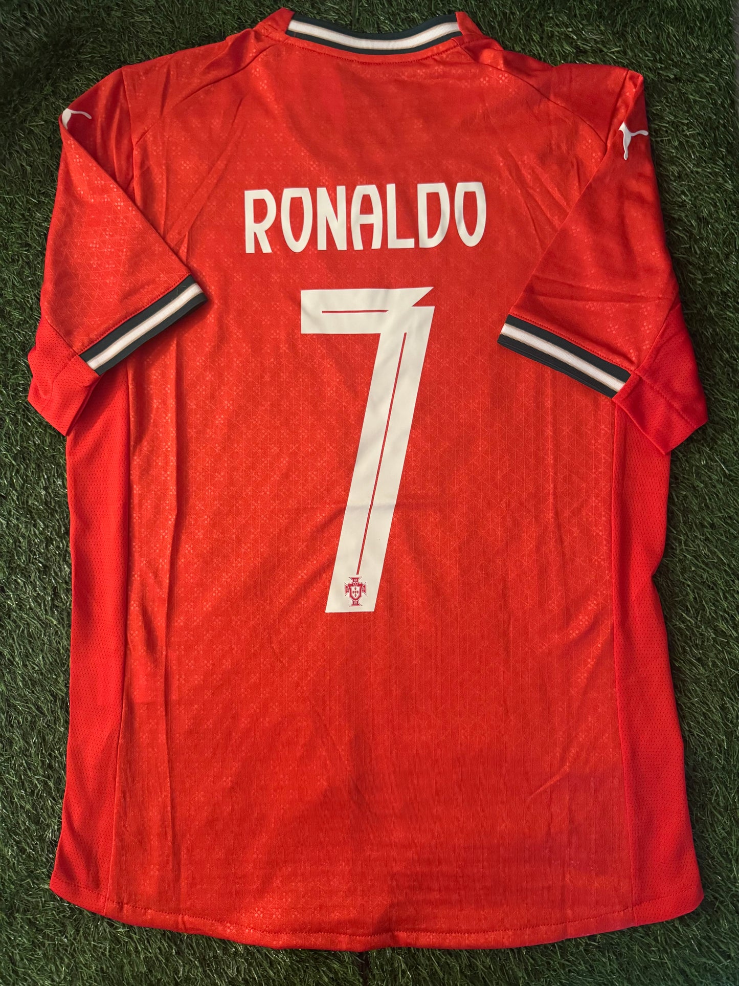 Ronaldo Portugal player version jersey