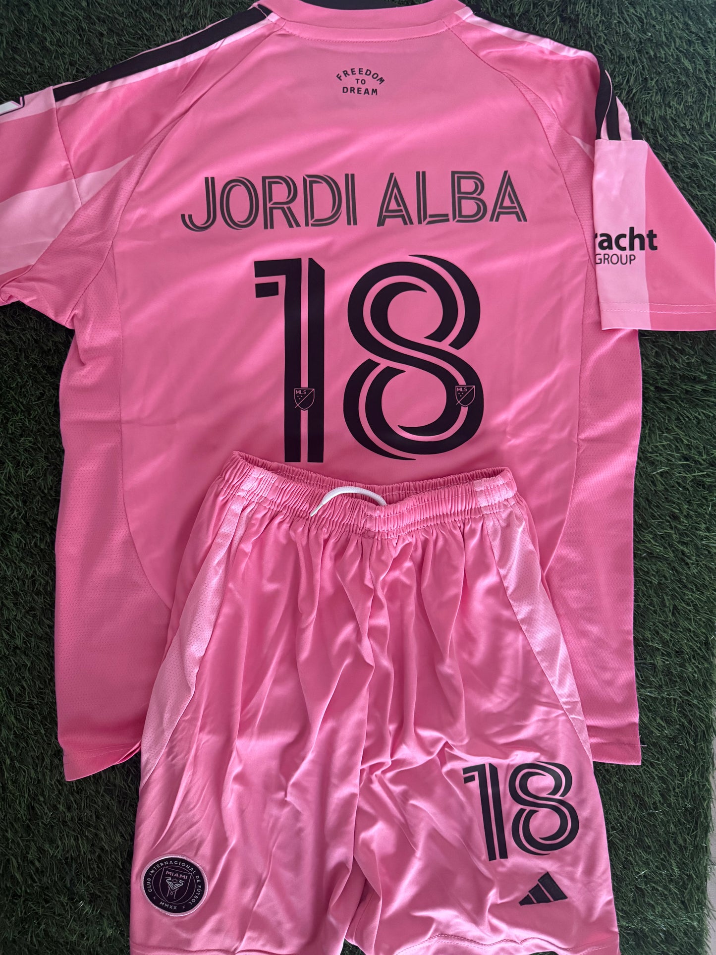 Jordi Alba inter Miami jersey kids set
