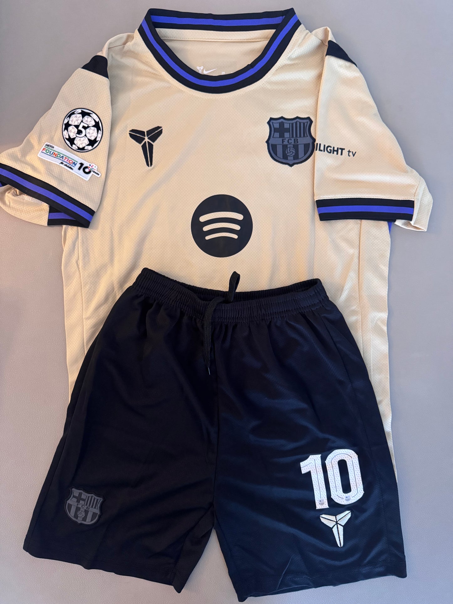 Lamine Yamal Barcelona away (Kobe edition) jersey