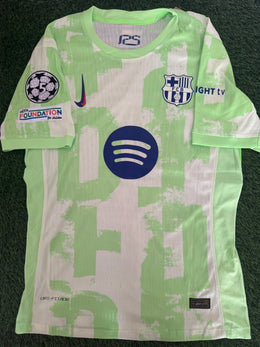 Lamine yamal Barcelona player version jersey
