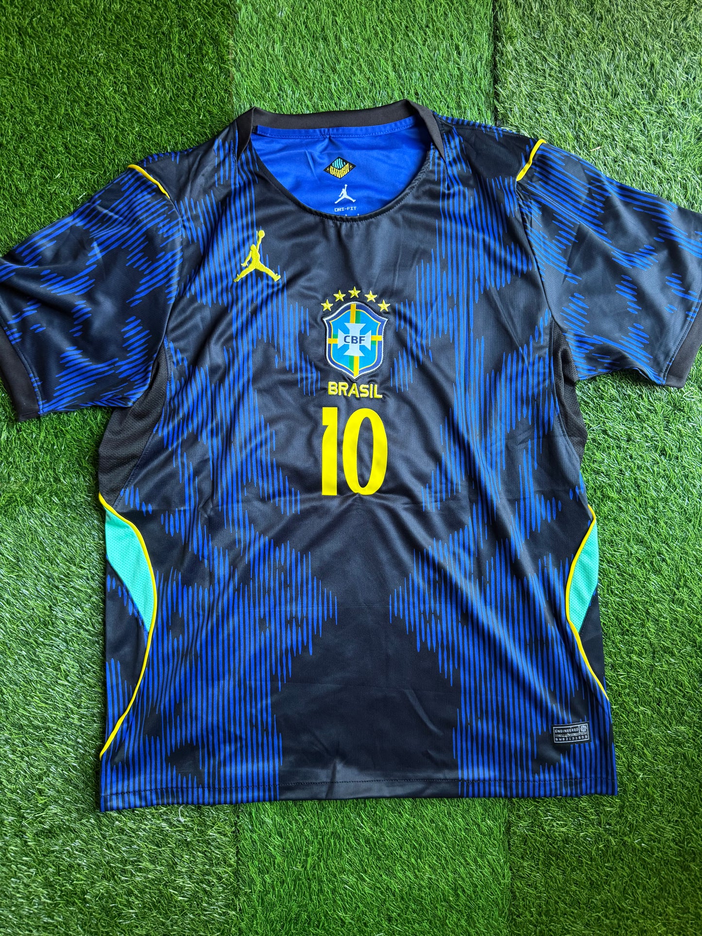 Neymar Brasil jersey