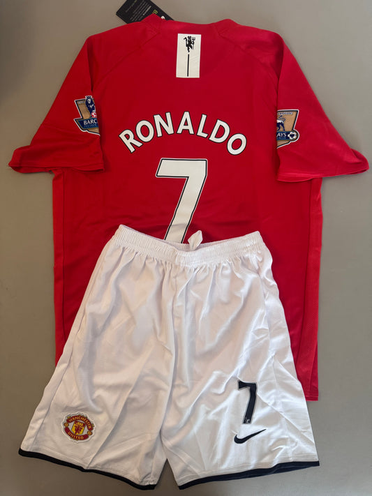 Ronaldo Man U retro jersey kids set