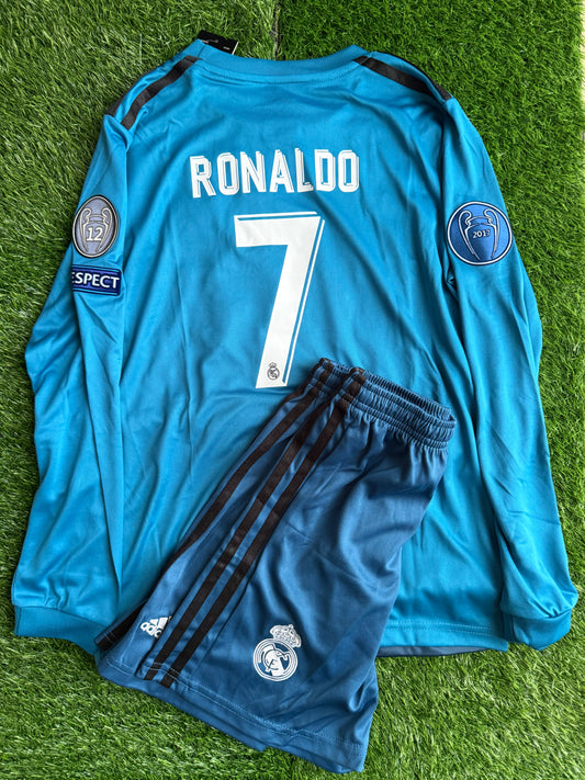 Ronaldo Real Madrid retro 2017 jersey kids set
