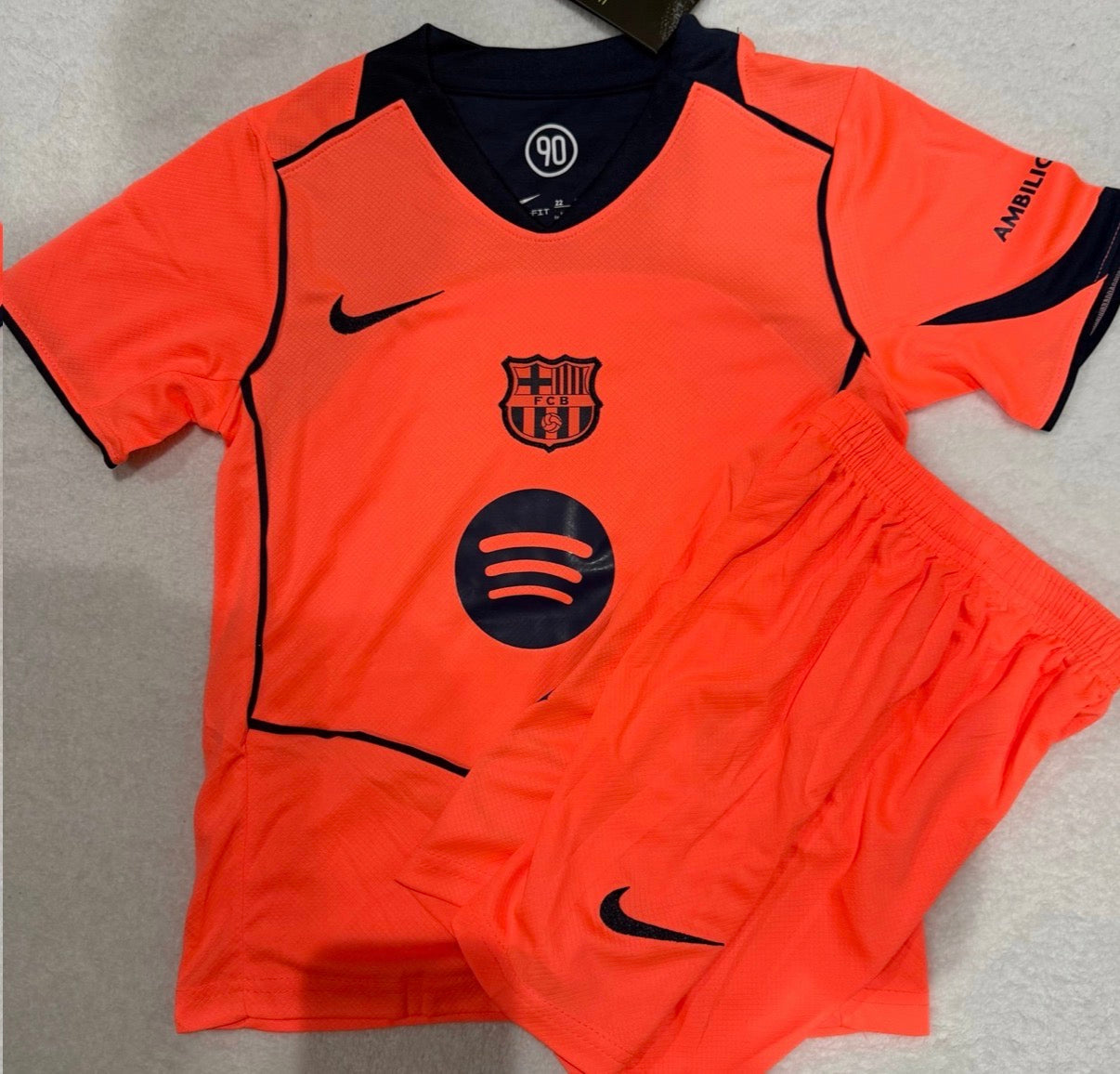 Lamine Yamal Barcelona jersey kids set